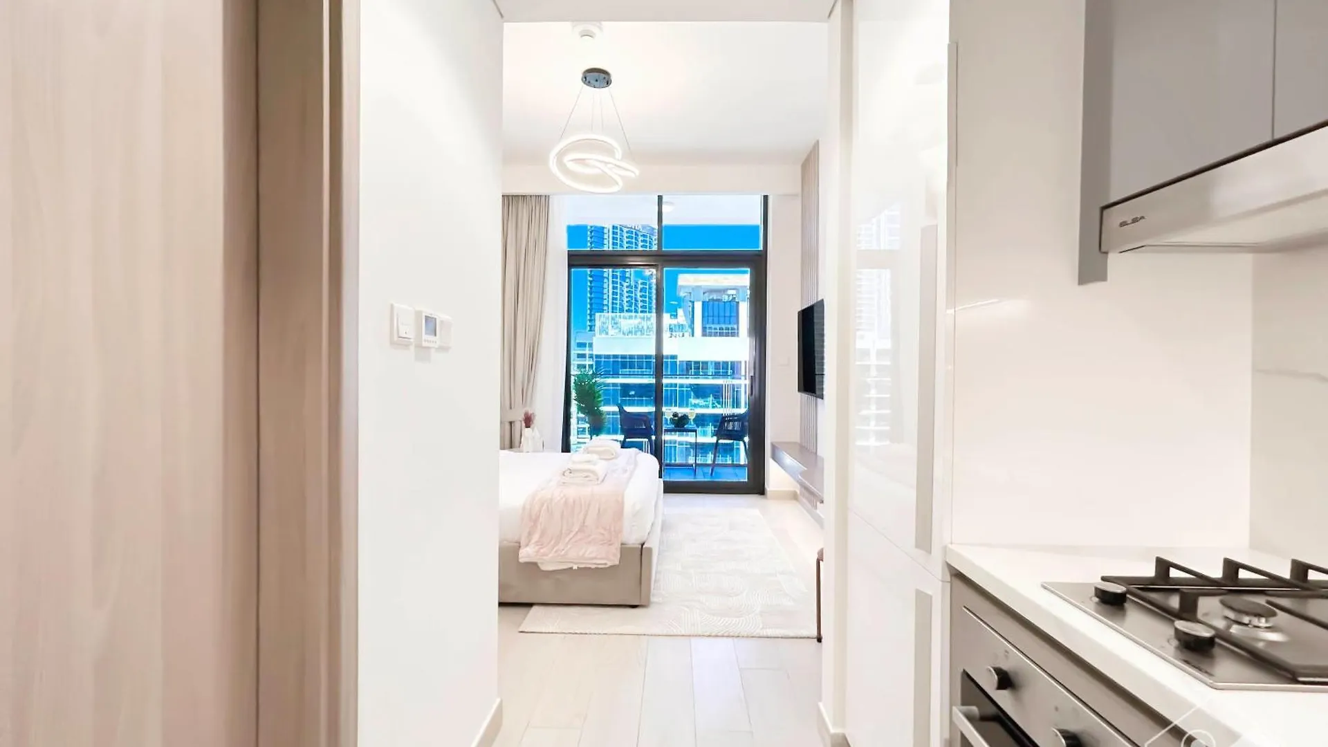 Riviera Charm Studio With Balcony Dubai