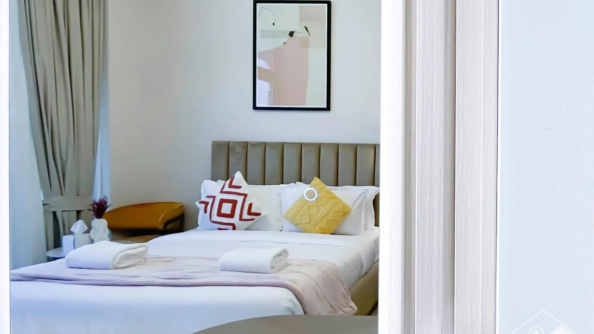 Riviera Charm Studio With Balcony Dubai Apartment